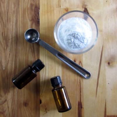 Never buy expensive air freshener sprays again! It's easy to make your own natural Febreze air freshener with these 3 simple ingredients--any scent you like.