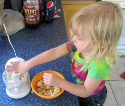 While it's impossible to have too much garlic, you want to preserve it before it begins to sprout. It's easy to freeze garlic with this one simple ingredient!