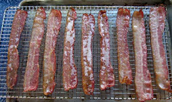 Perfect bacon in the oven: BrownThumbMama.com