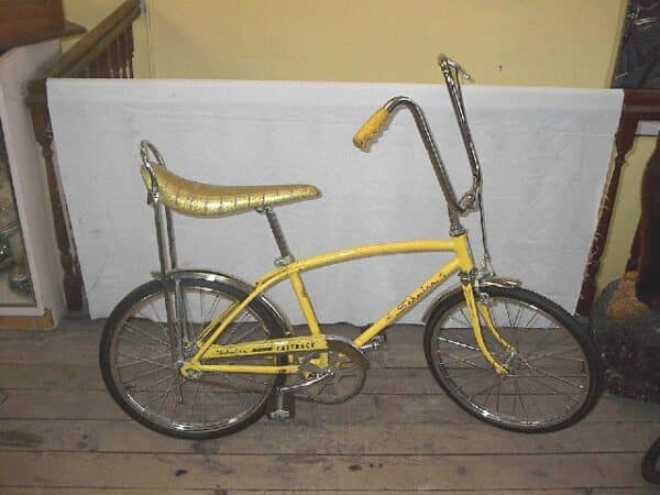 yellow bike with banana seat